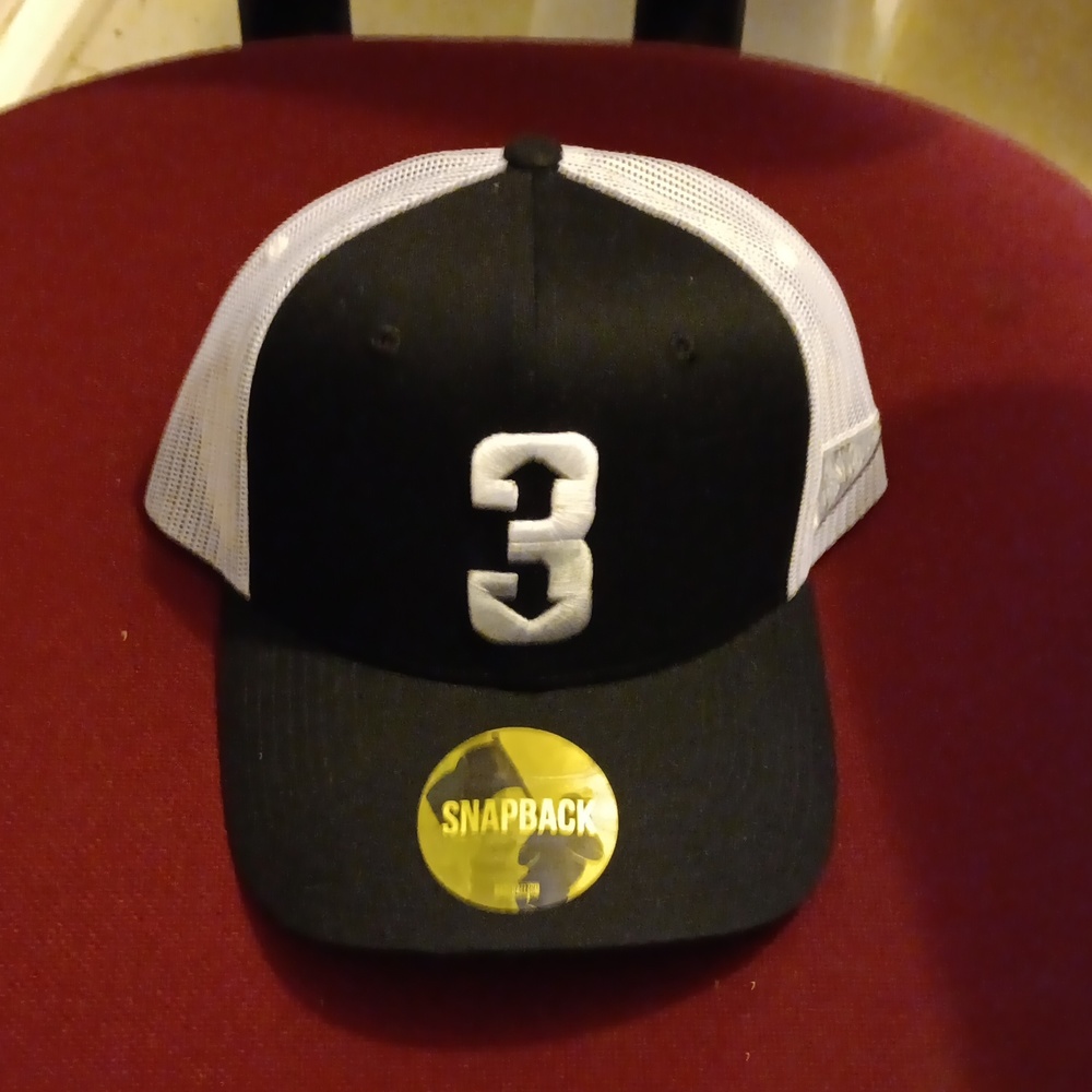Snap back